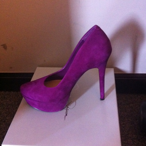 📍📍SOLD📍📍 - Picture 2 of 3