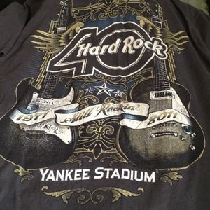 Hard rock t-shirt, Yankee stadium