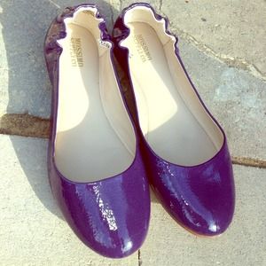 Beautiful Purple Colored Patent Flats!