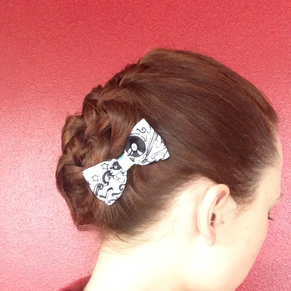 Hair Bows!!