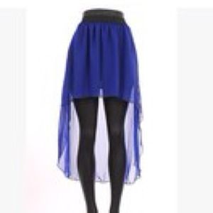 Reserved Hi-low skirts(2)