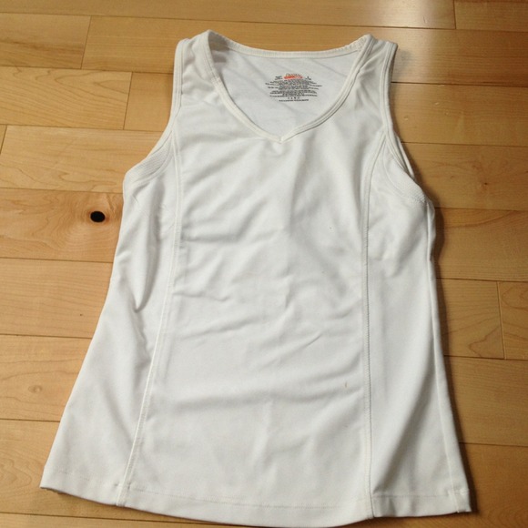 Athletic top