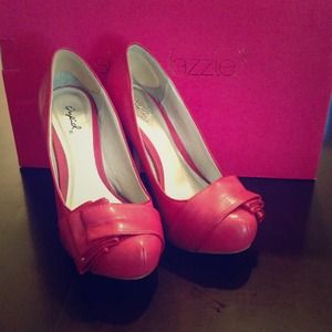 💢reserved💢 Pink heels