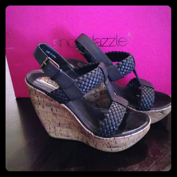 💢Reserve💢@sarahsimson Brown wedges-trade