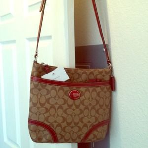 Authentic Coach Purse Tan/Red