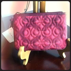 Small Coach Arm Waist