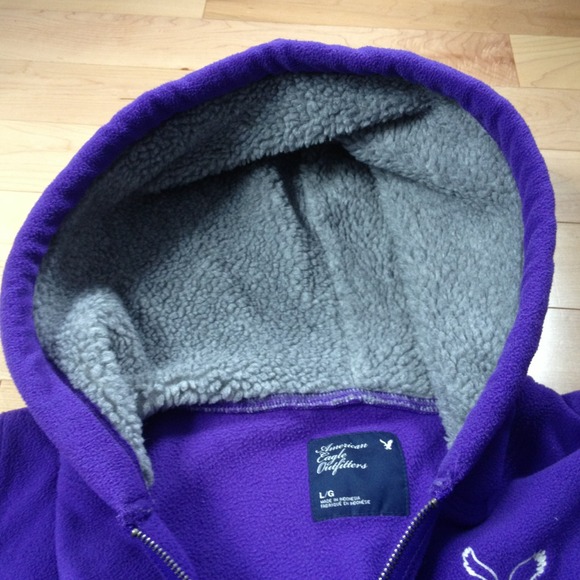 Sweatshirt - Picture 4 of 4