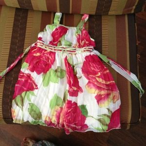 Reduced!!! Beautiful floral girls/kids dress