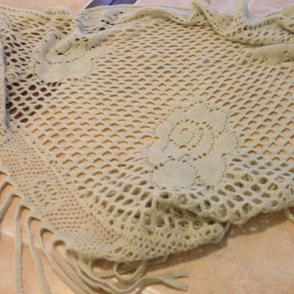 Triangle flower nit scarf beige - Picture 3 of 3