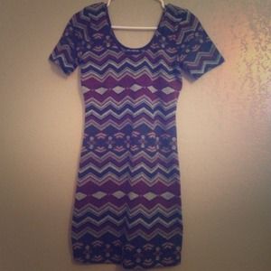 Short native print dress!