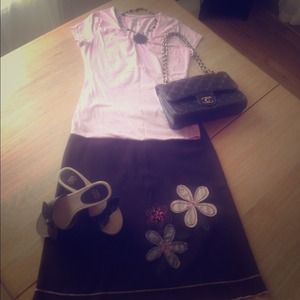 Sweet & Cute Brown with Floral Accent