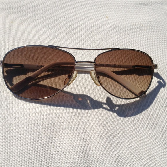 Vera Bradley aviators