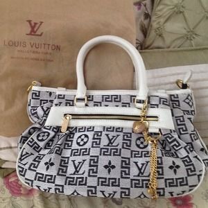 Handbag with Dustbag