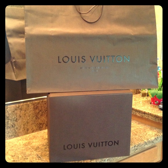 Louis Vuitton gift box