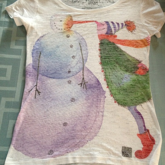 Masha Dylan's tee!! Verrrry cute!! - Picture 1 of 1
