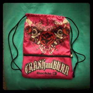 Buckle crash and burn back satchel💜💜!
