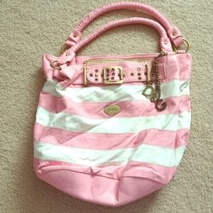 Super cute pink and white D&G bag!