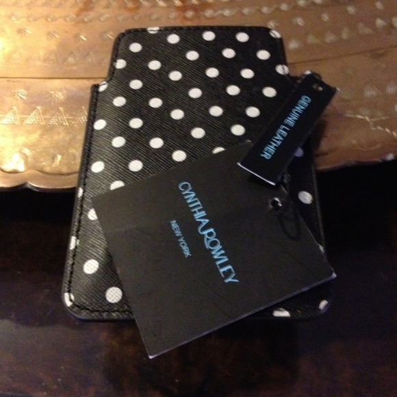Cynthia Rowley genuine leather iPhone  4/4s case