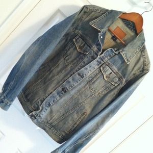 GAP men's denim jacket
