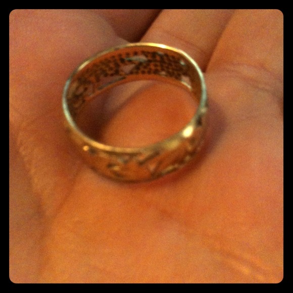 14k gold ring