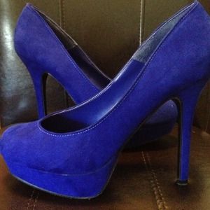 Candies blue pumps