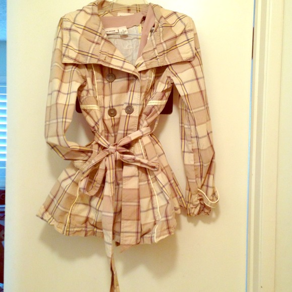 DKNY Jackets & Blazers - RESERVED FOR @mrskuda80 DKNY Short trench