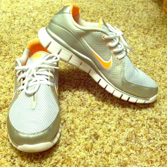 Nikes! Size 8.5