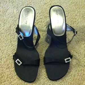 Formal black straps heels. 9 1/2