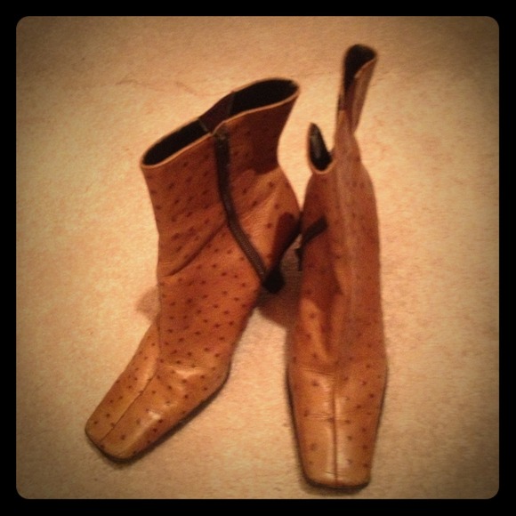 🌟JUST REDUCED🌟Franco Sarto • Eel skin Leather