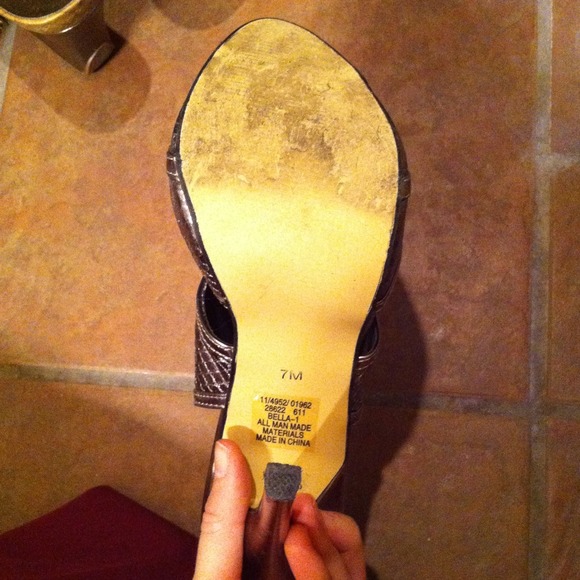 Sold!!!!Metallic pewter heels - Picture 2 of 2