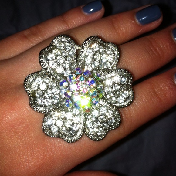 💍💎 BLING RING RHINESTONES FLOWER 💍💎 - Picture 2 of 4