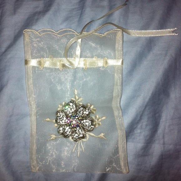 💍💎 BLING RING RHINESTONES FLOWER 💍💎 - Picture 4 of 4