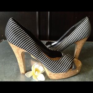 Pinstriped heels by Charles Albert Sz. 7.5