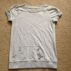 Heritage gray top size small