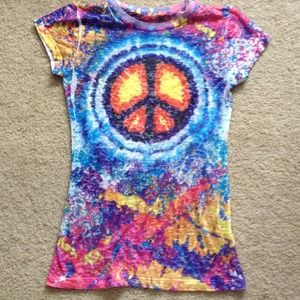 Peace sign shirt