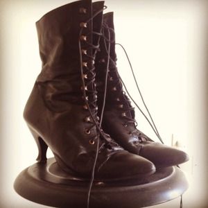 Victorian Black Leather lace up Boots