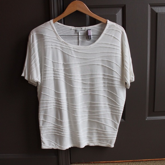 White flowy top - size small