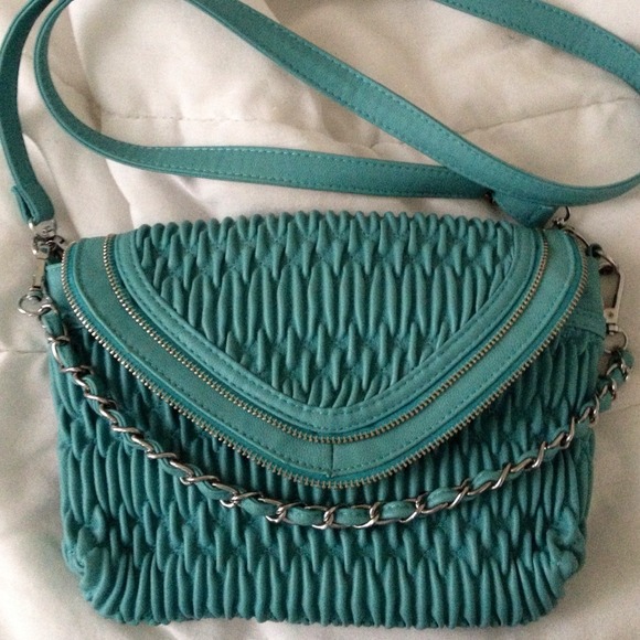 ✨ Cross body bag