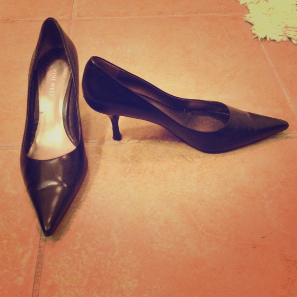 Nine West pumps