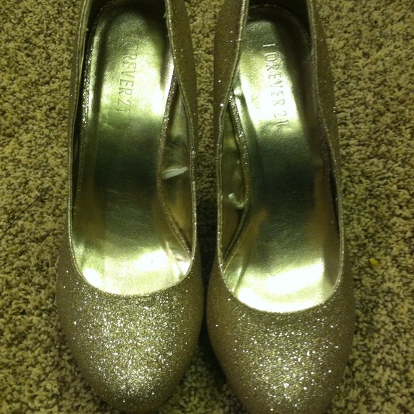 Shoes - Forever 21 gold glitter heels