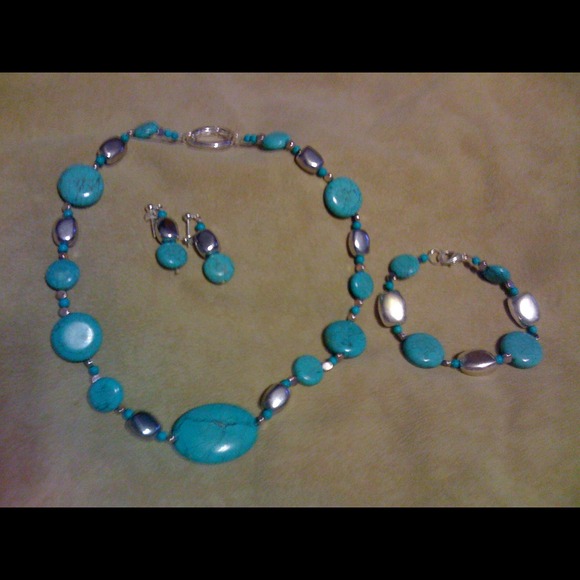 Turquoise Set - Picture 2 of 2