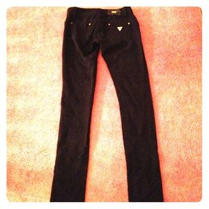Like new! Black Guess jeggings!
