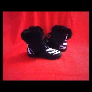 Zebra print boot