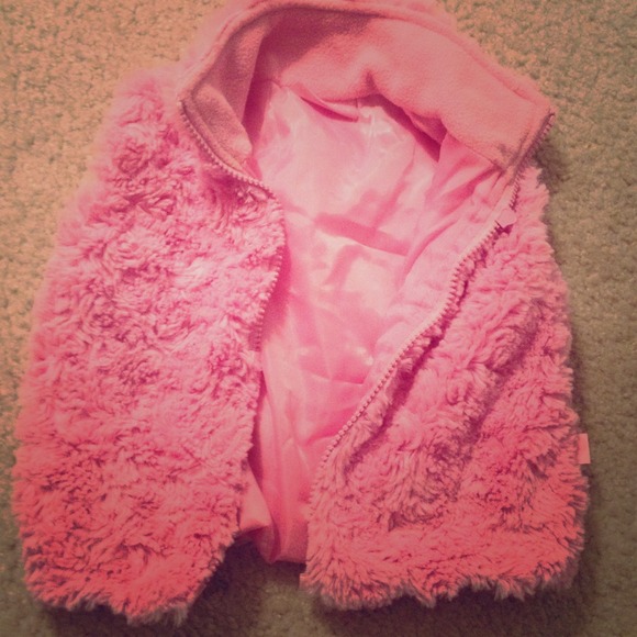Soft furry pink girls vest