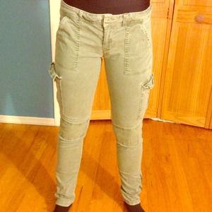 Green American eagle cargo pants