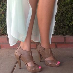 •RESERVED• Nude heels