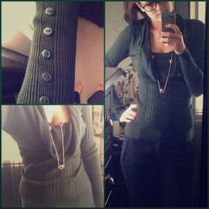 Forrest green long sleeve top