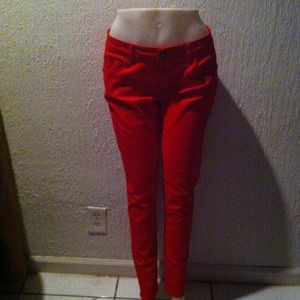 Red skinny jeans