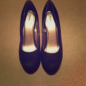 Black beautiful sky high heels