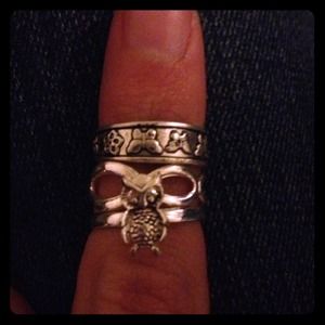 Set of 3 adjustable toe rings.